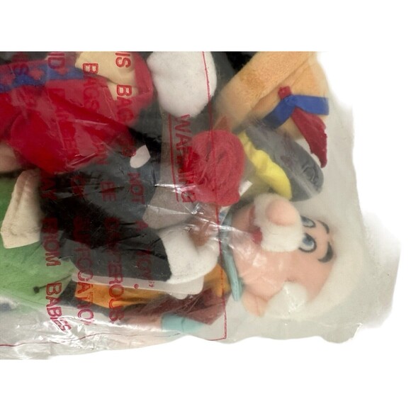 Disney Store Pinocchio Jiminy Cricket Set Of 4 Mini Bean Bag Plush 8” Sealed NWT - Picture 10 of 12